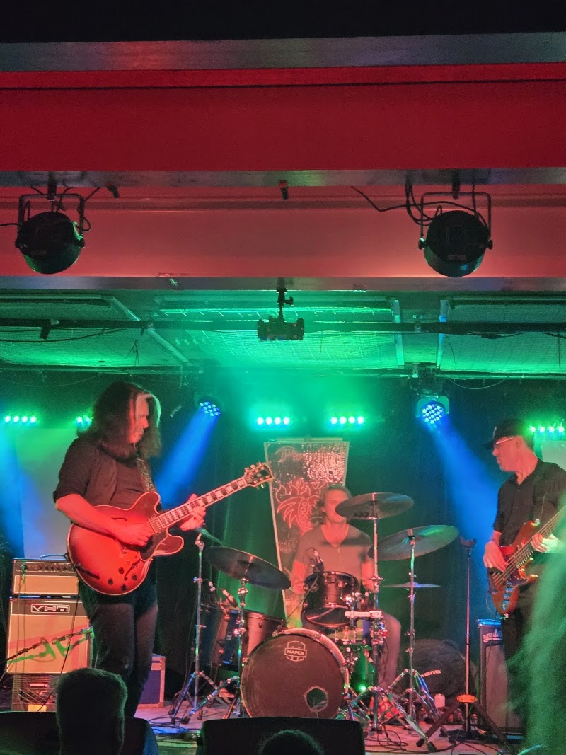 Piranha Bar (3)